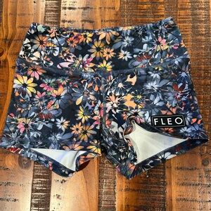 FLEO floral shorts
